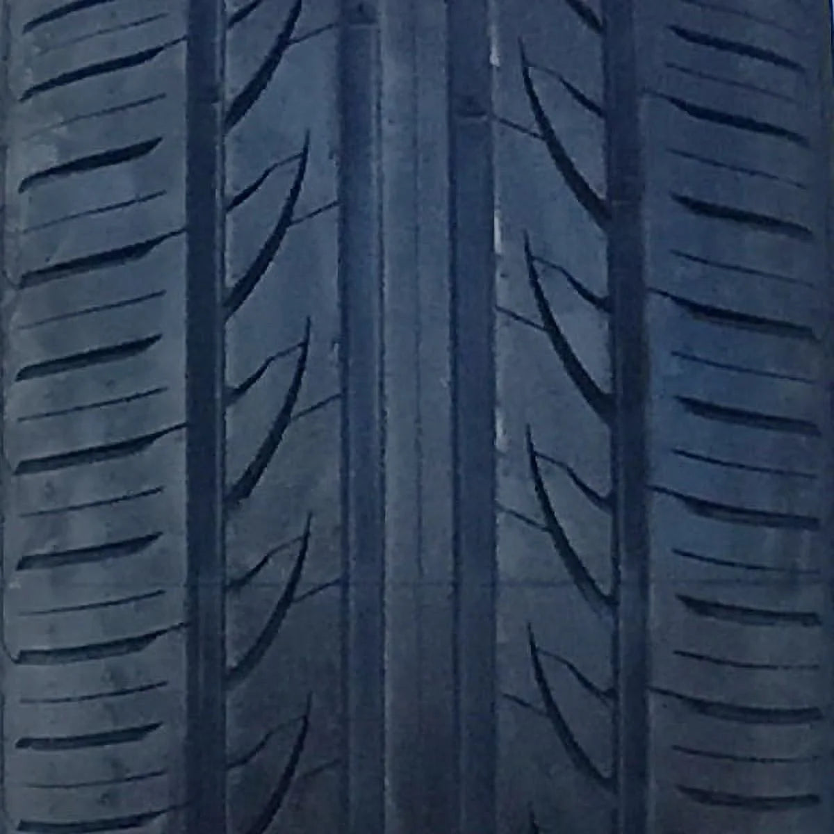 215/40ZR18 89W XL All Season Ultra High Performance Tires C57459