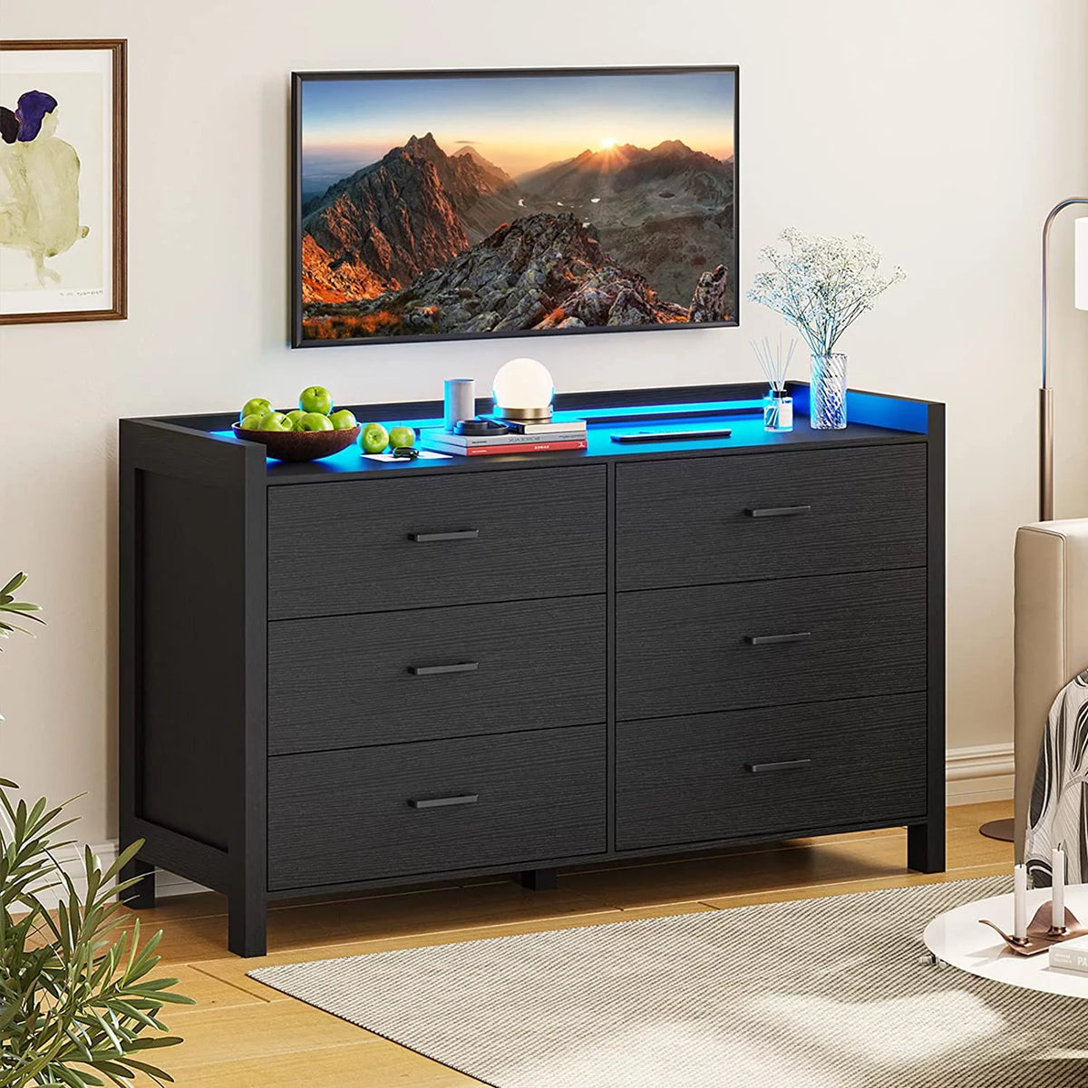 White 6 Drawer Wooden Dresser S83083
