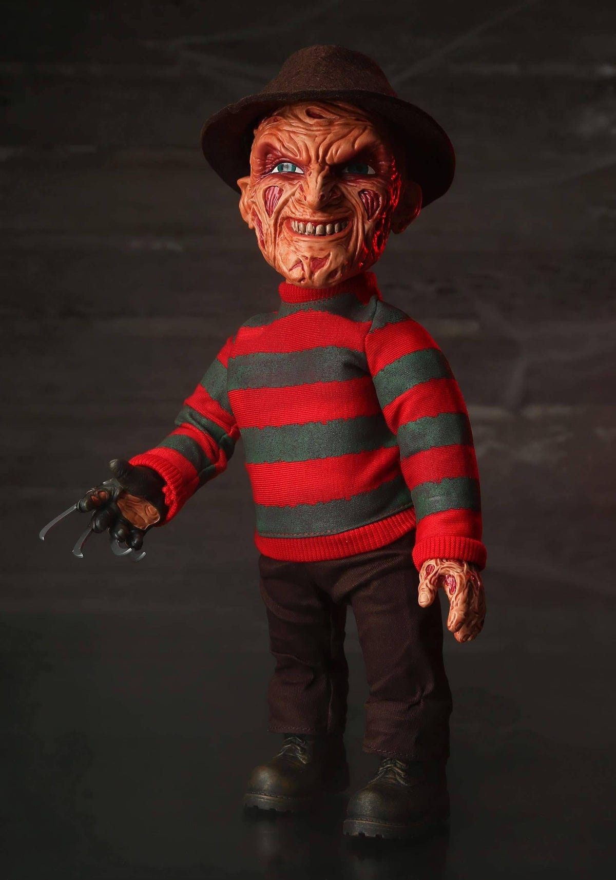 Mega Scale Figure W61293