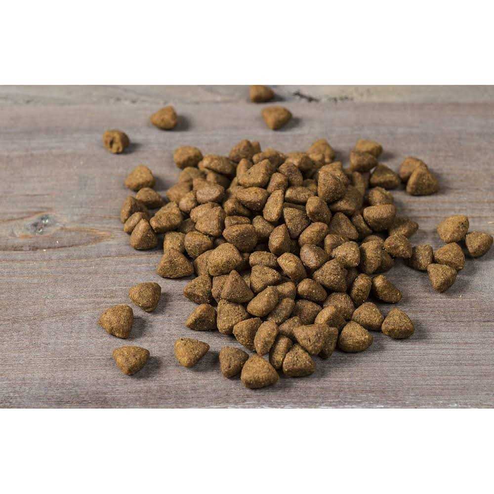 Beef Lamb & Pork Dry Puppy Food G8155