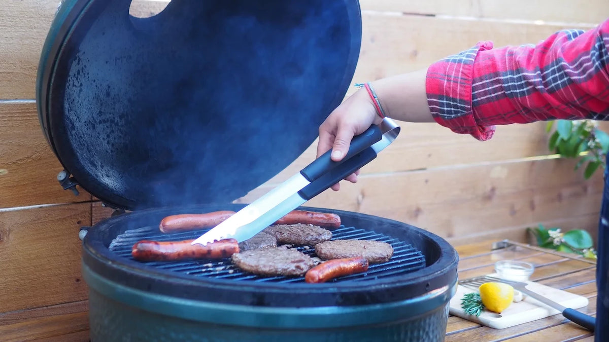 Steel Charcoal Chimney 6pc Value Set with Spatula, Basting Brush, BBQ Fork, Tongs and Heat Resistant Glove N837373