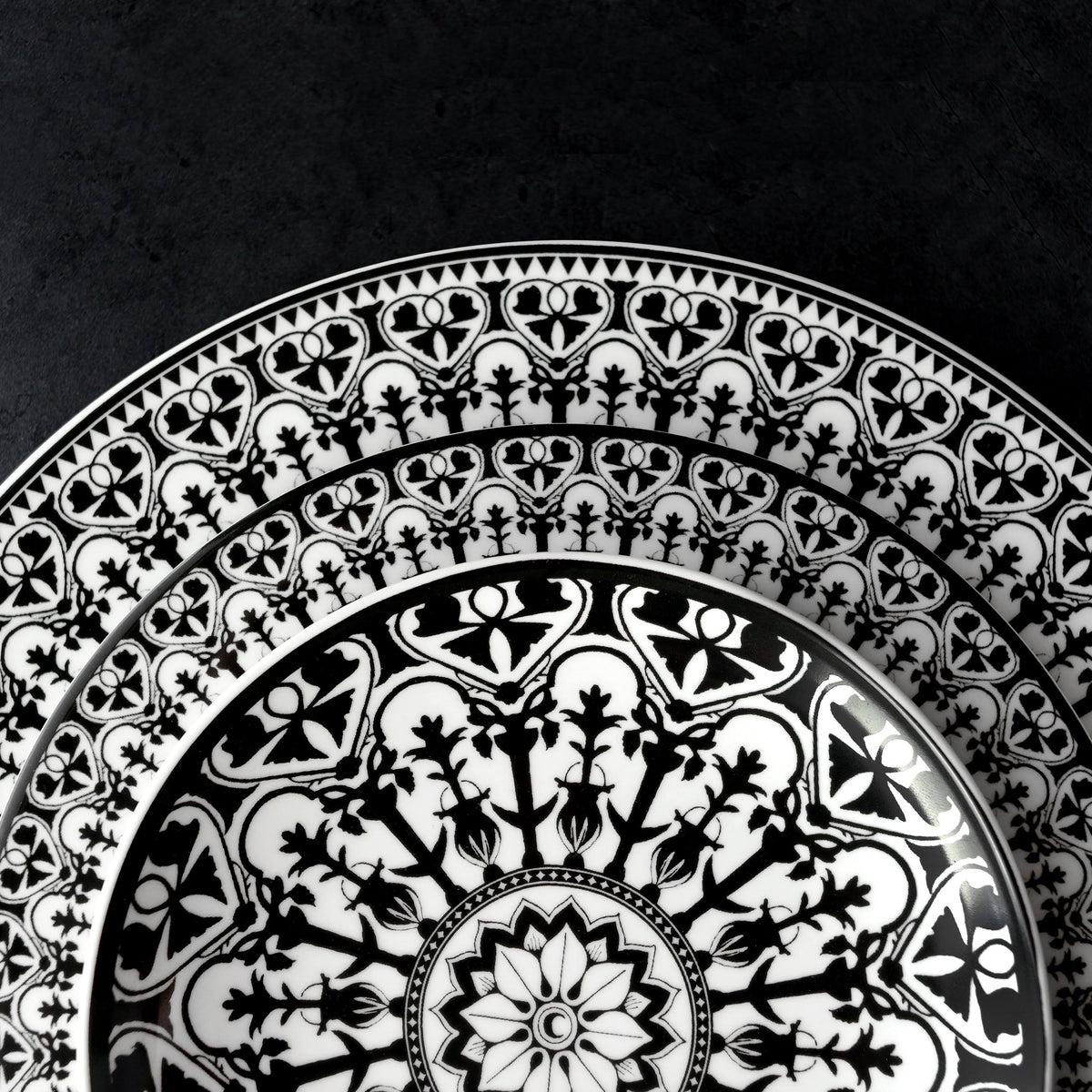 Canape Plate, Set of 4 H721