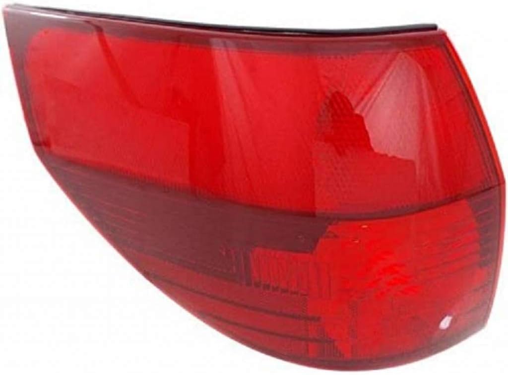 Tail Light Assembly Driver Left Side Pack of 2 F84225