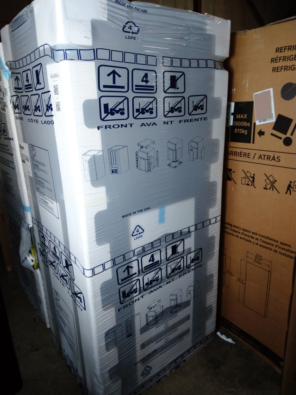 20 CU FT. Upright Freezer with Auto-Close Doors A542235
