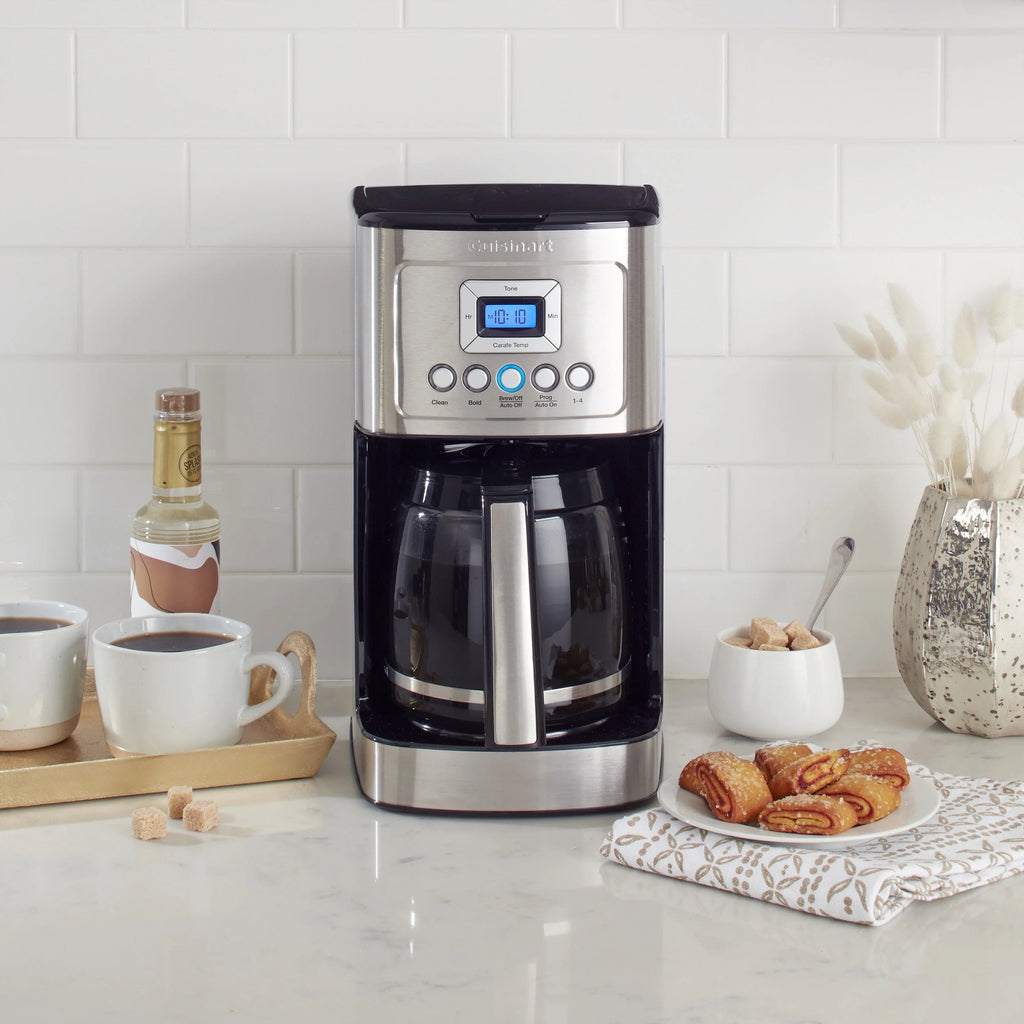 14 Cup Programmable Coffeemaker Q75281
