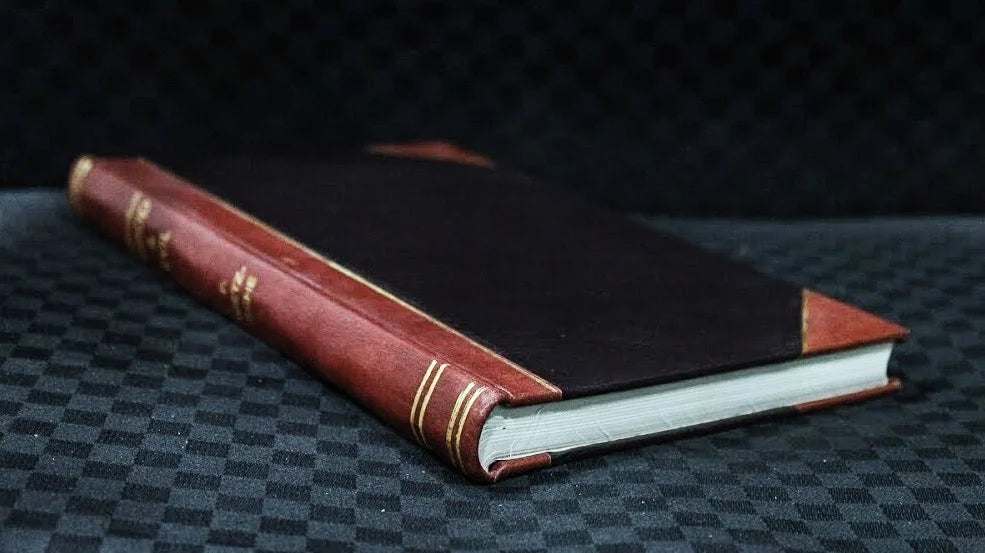 Leatherbound Book Q4924