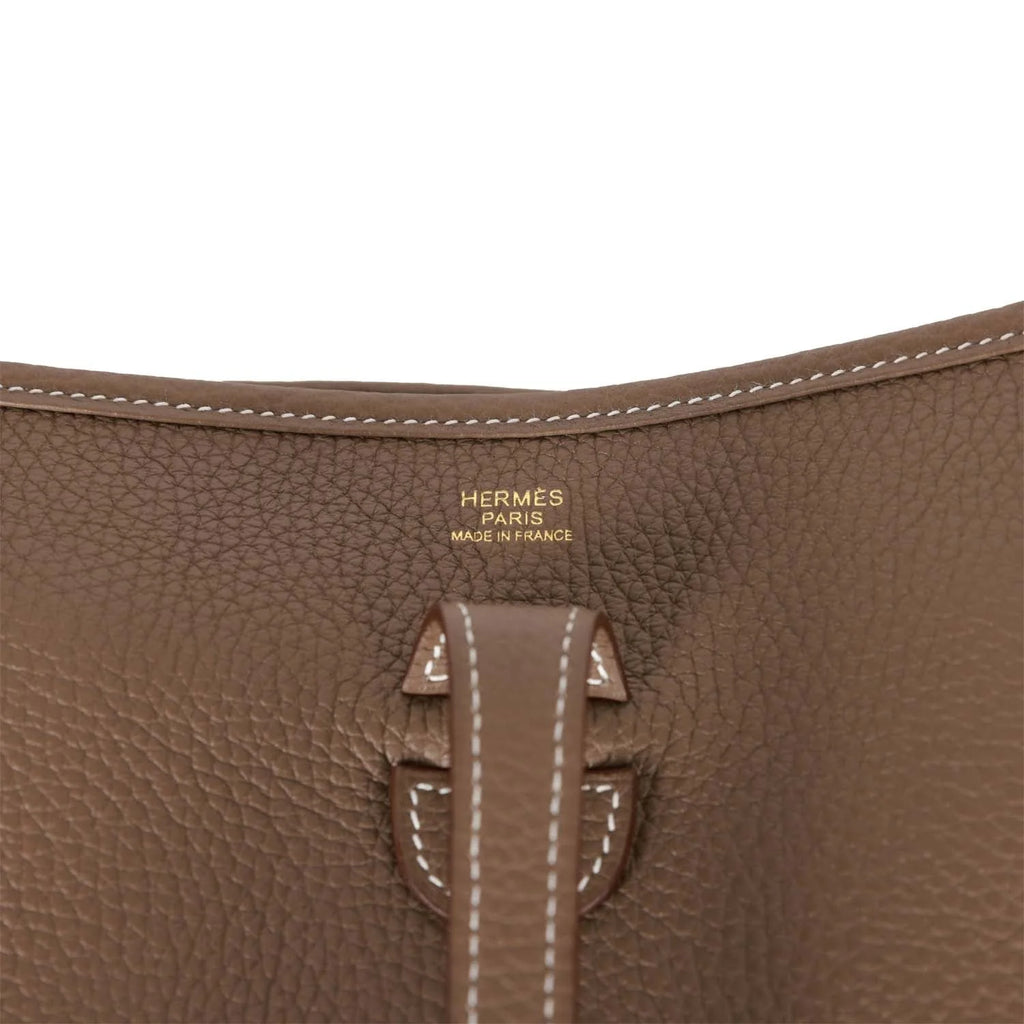 Etoupe Clemence Leather Bag M87699