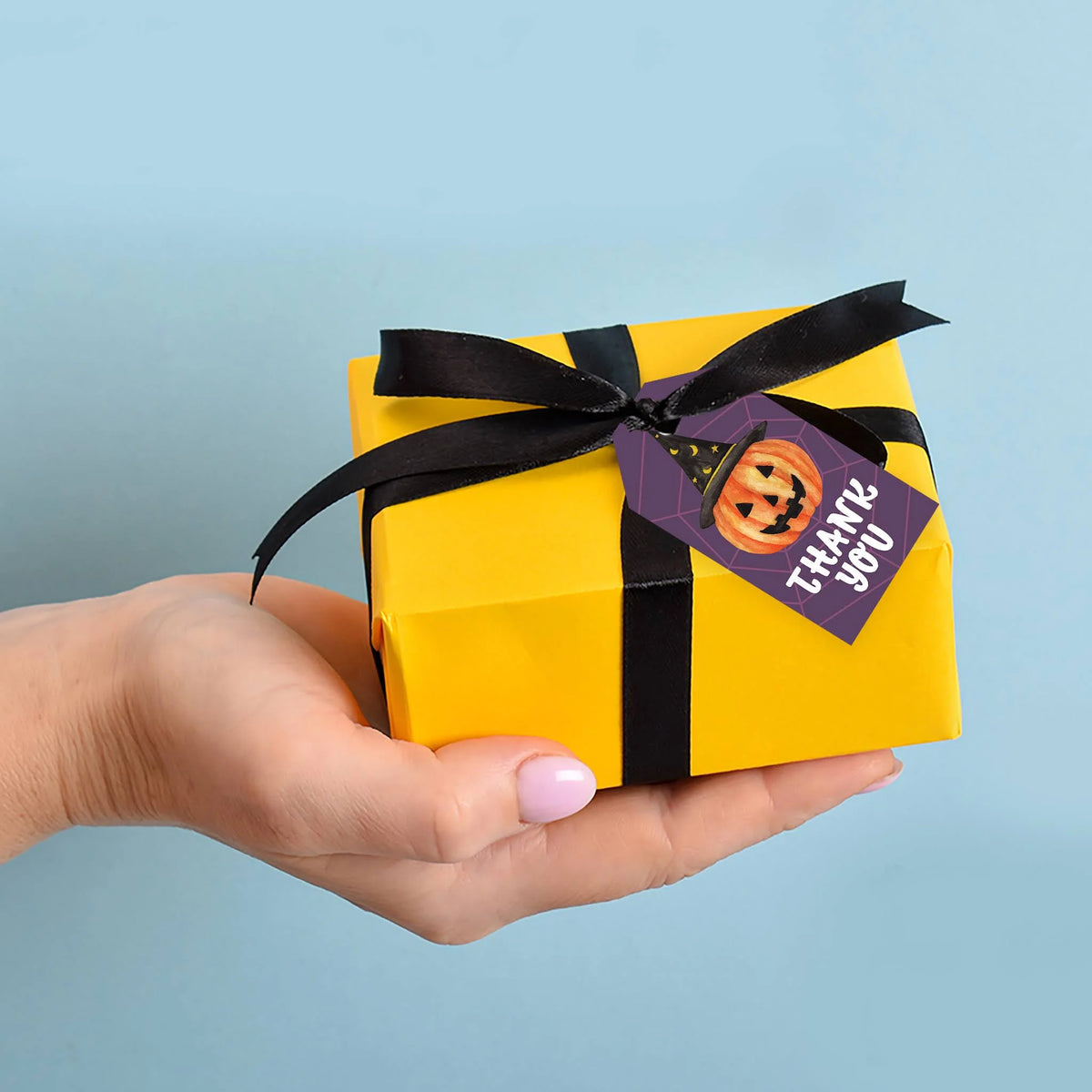 100-Pk Halloween Gift Tags With String V152