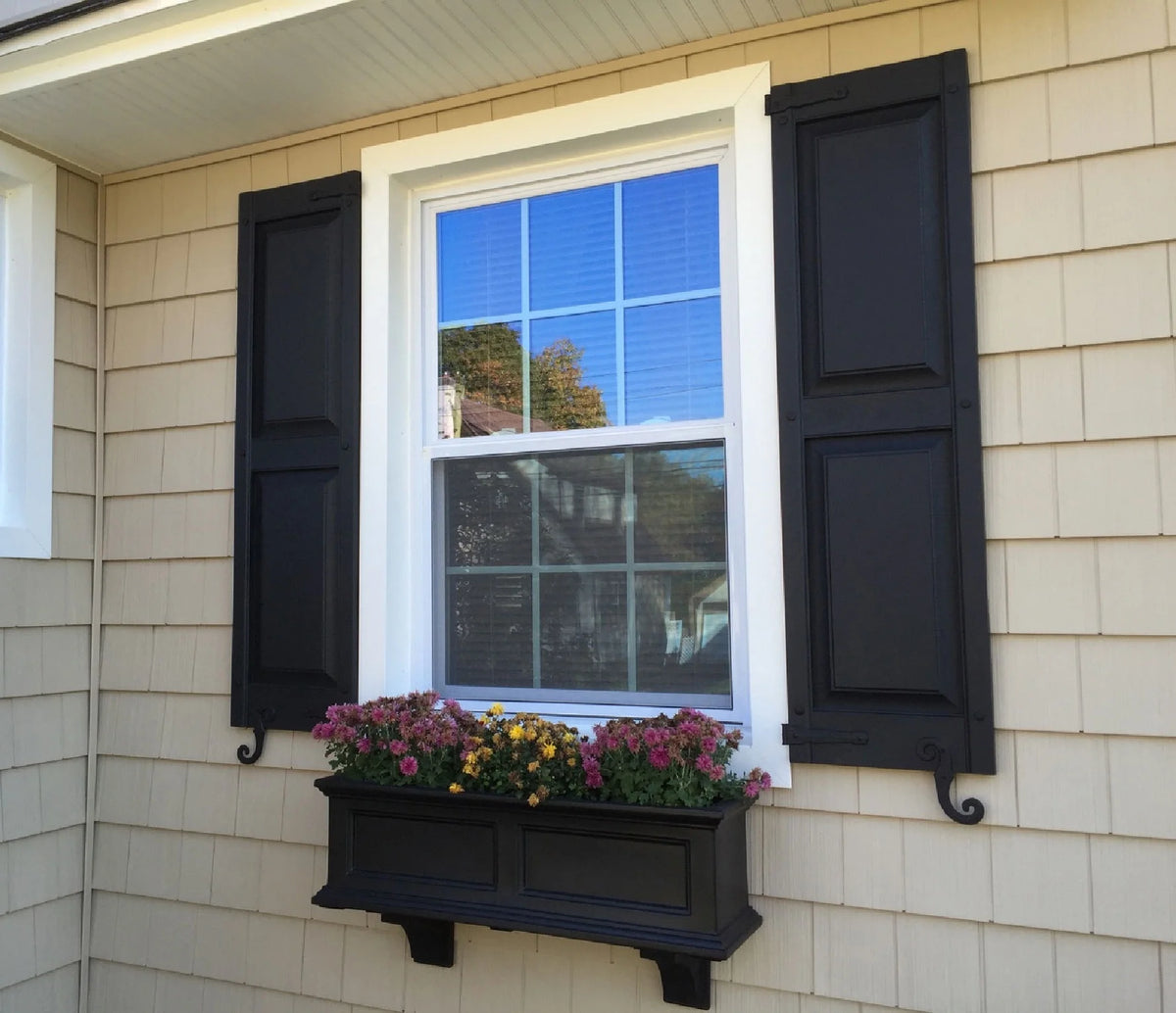 Vinyl Double Panel Shutters G3218