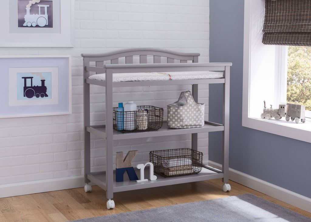 White Changing Table with Casters S73592