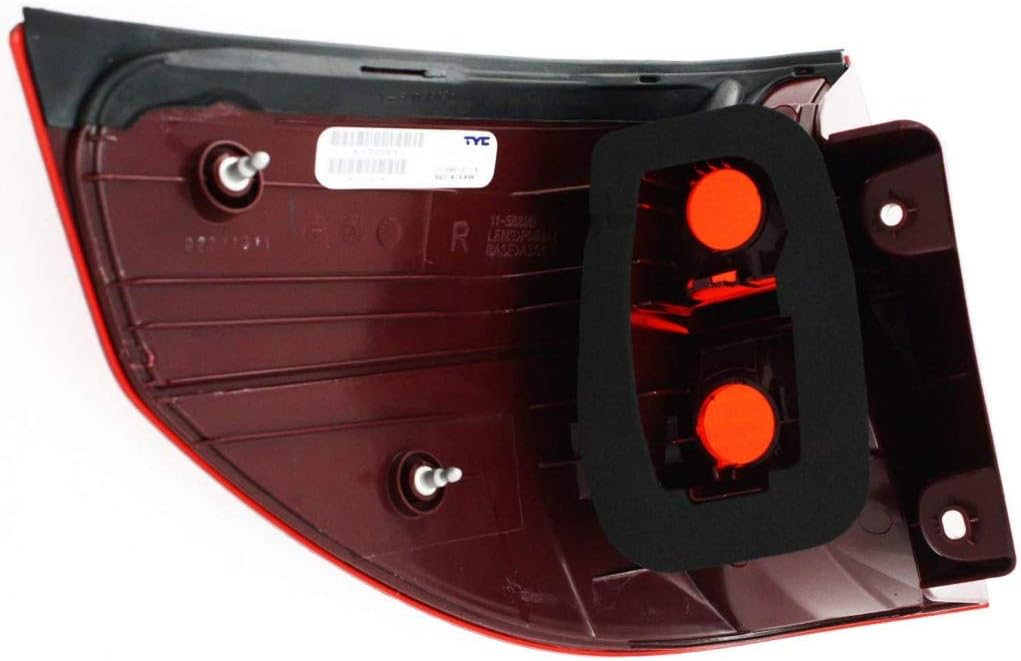 Tail Light Assembly Driver Left Side Pack of 2 F84225
