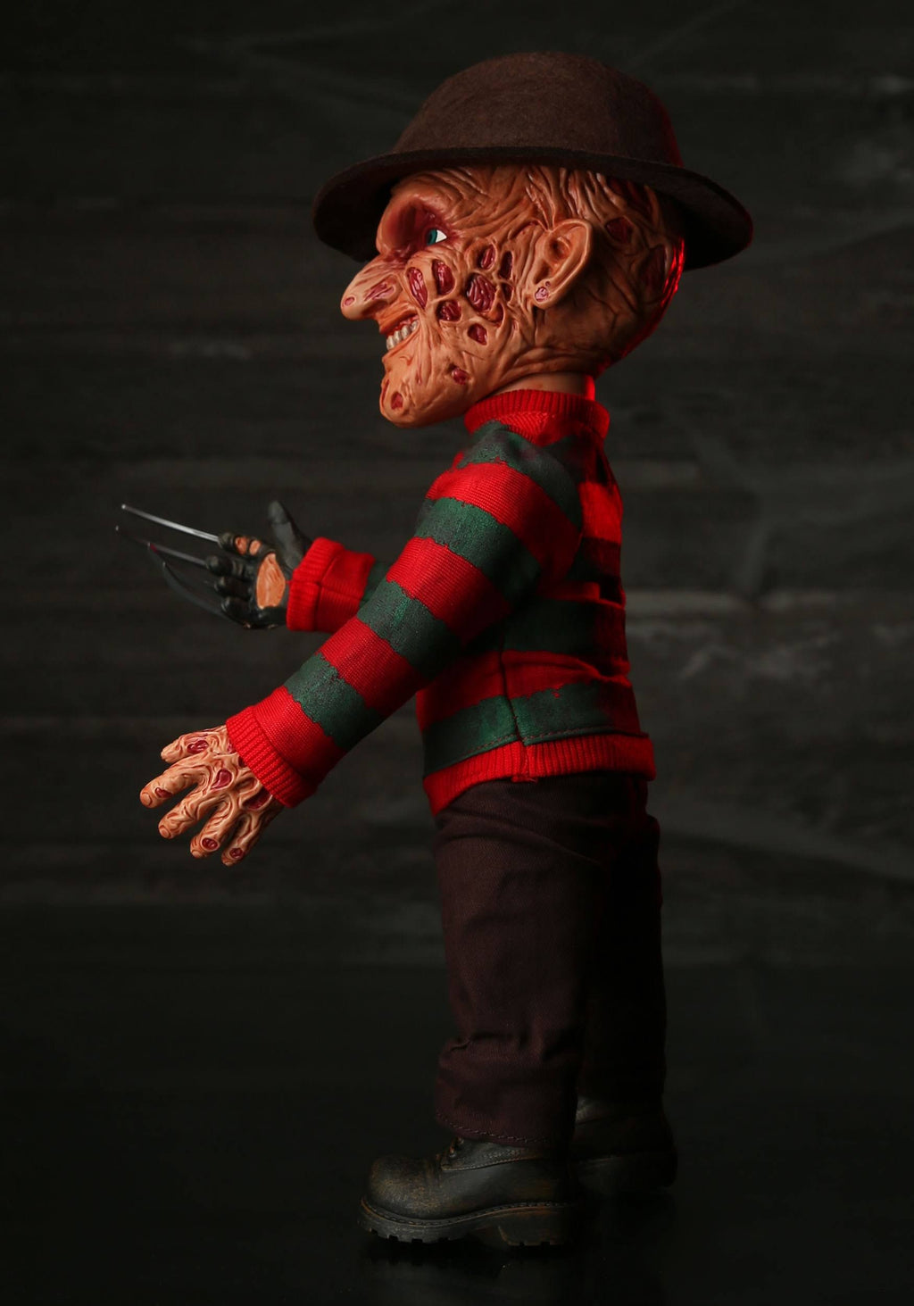 Mega Scale Figure W61293