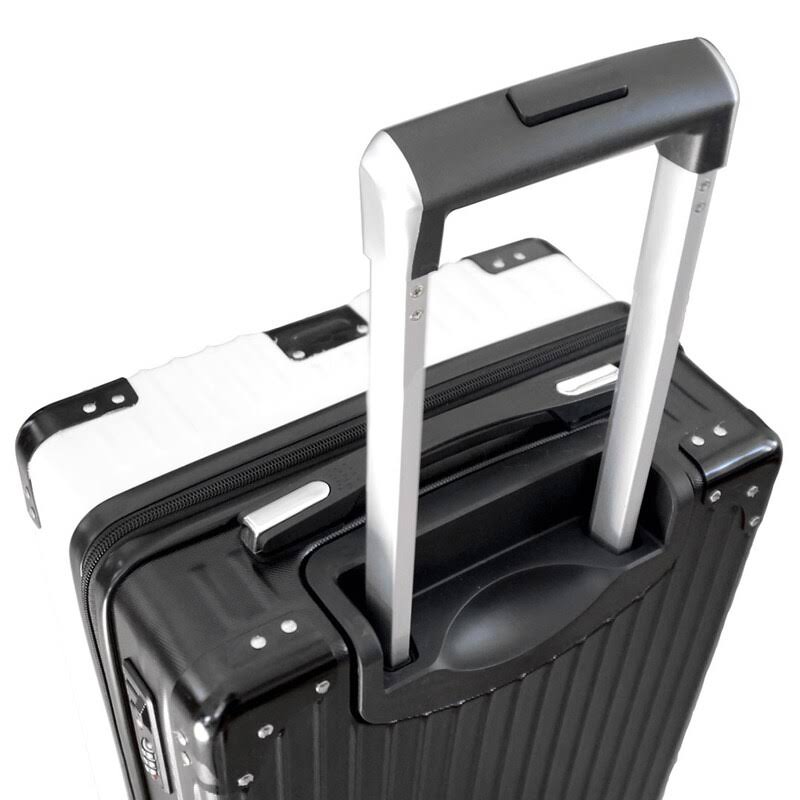 White 21x22 Carry-On Hardcase P737693