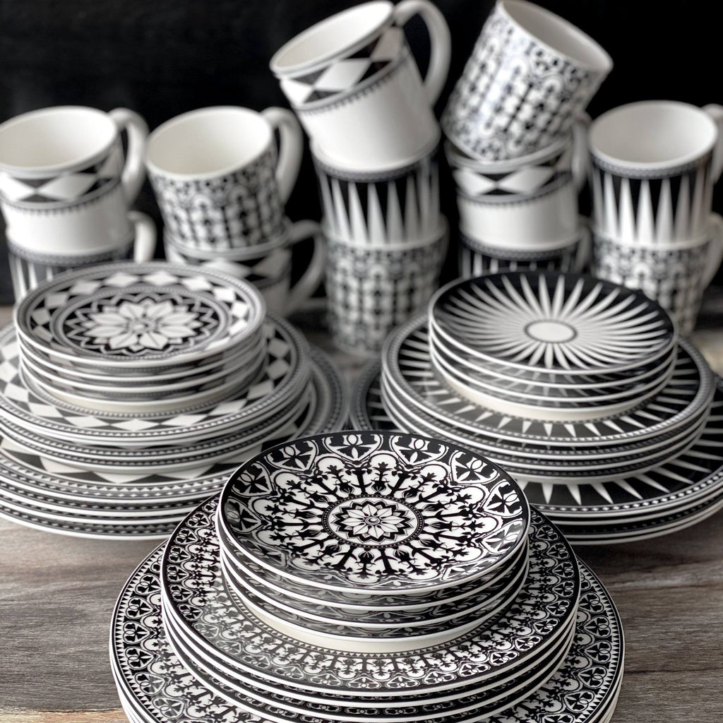 Canape Plate, Set of 4 H721