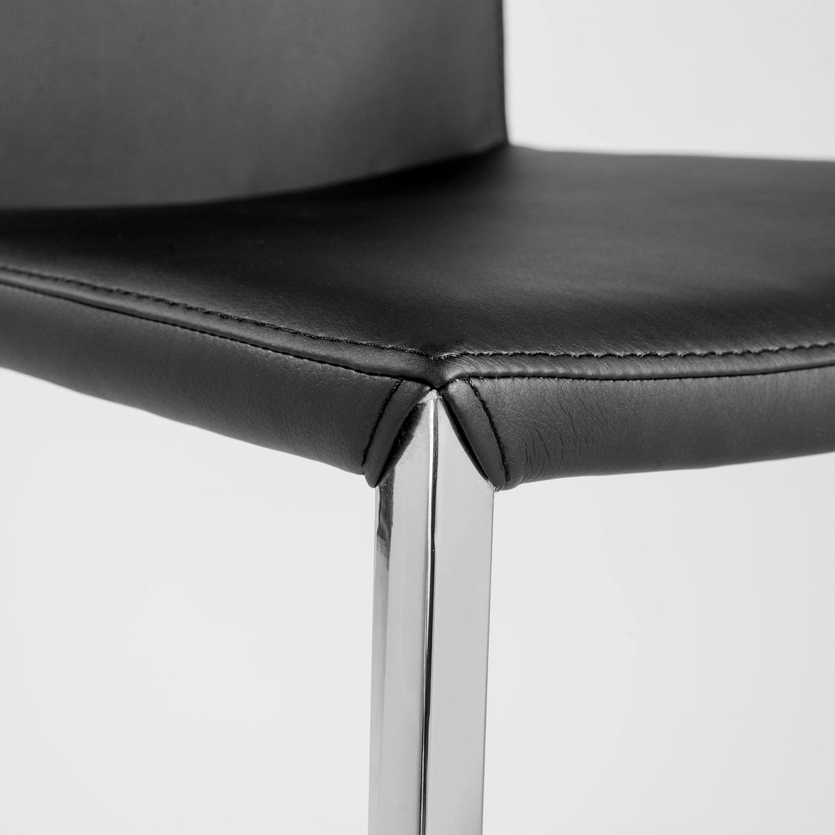 Black Bar Stool F491115