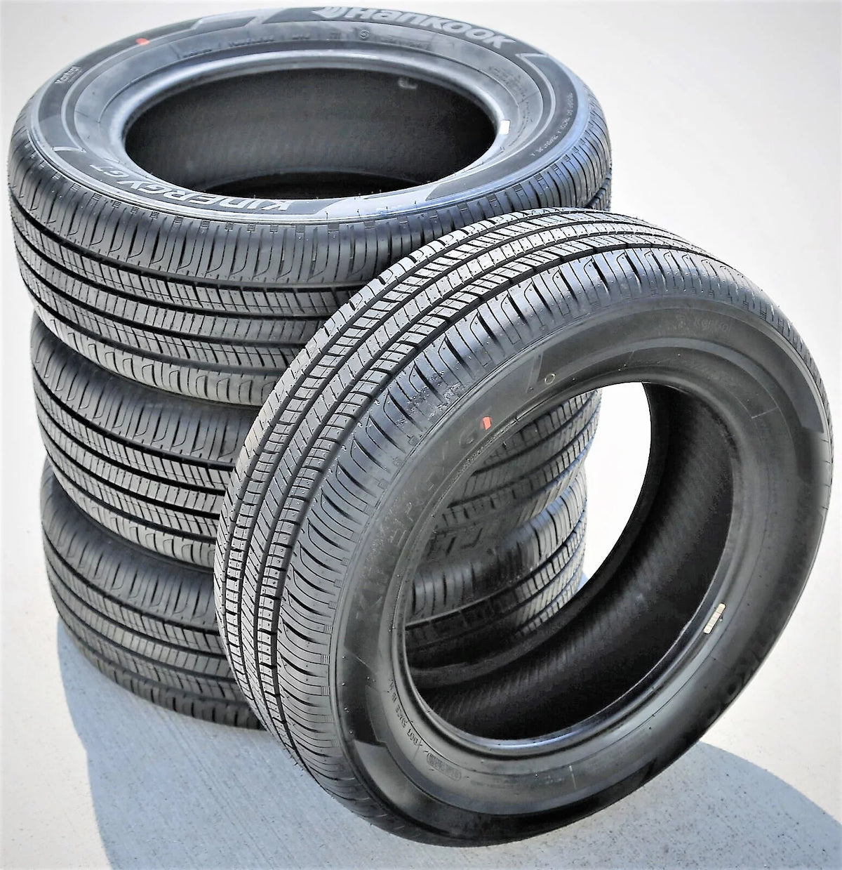 Set of 4 All Season Tires Y9719