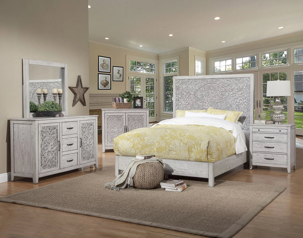 Weathered Light Gray Wood Dresser M69809